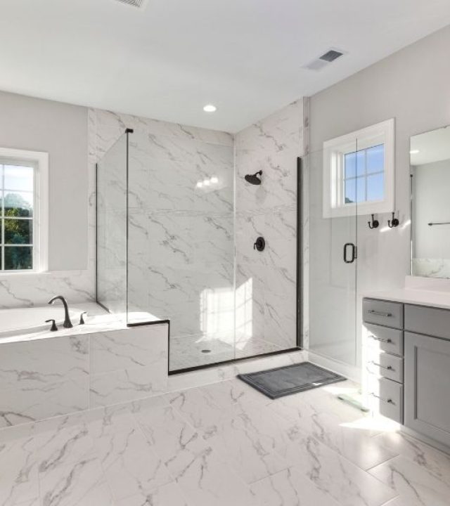 A White Luxury Bathroom